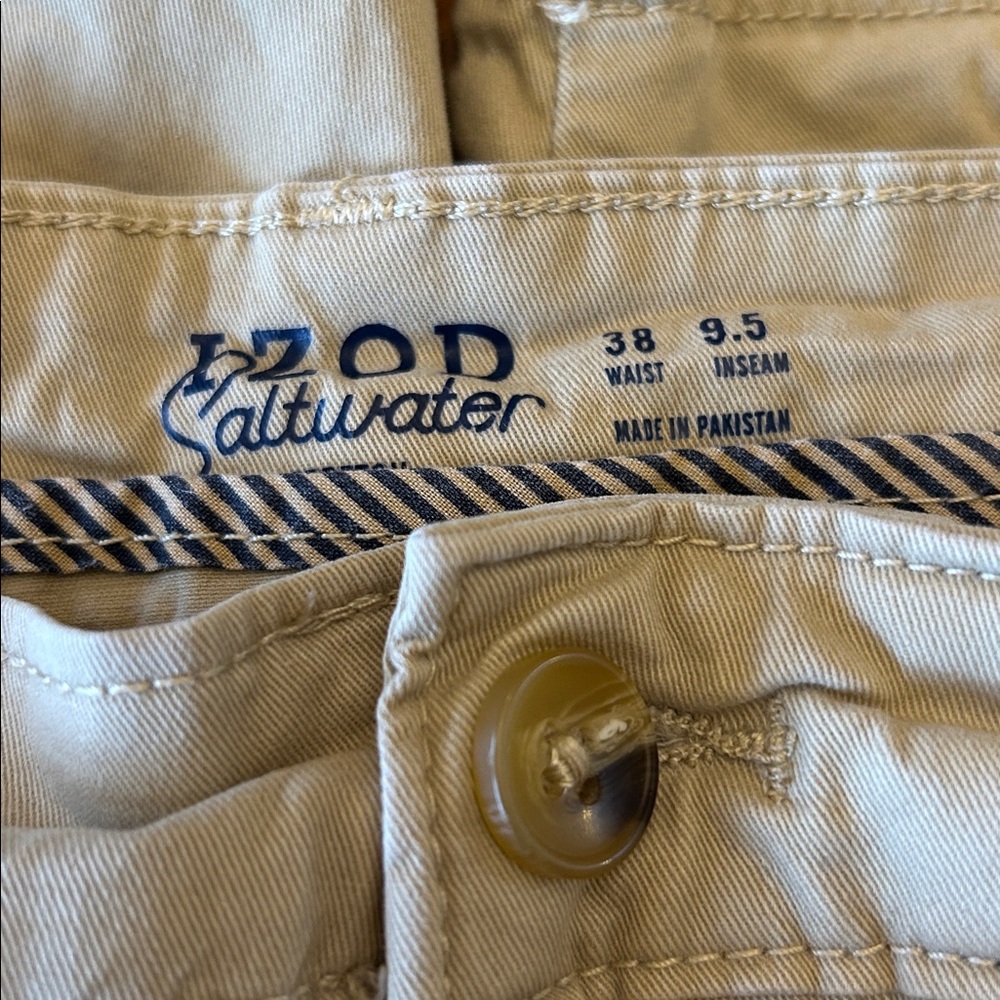 Izod Men's Beige Pencil Shorts - Picture 2 of 3